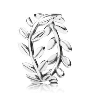 Pandora Olive Branch Ring Size 5